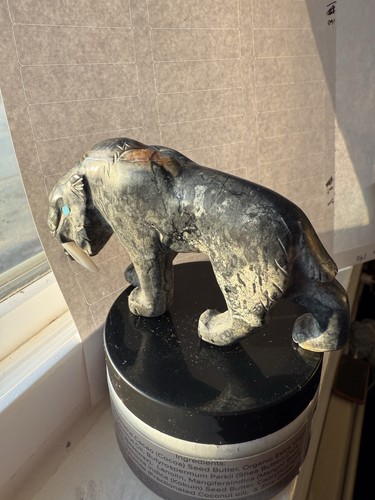 Zuni saber tooth tiger - zuni,
